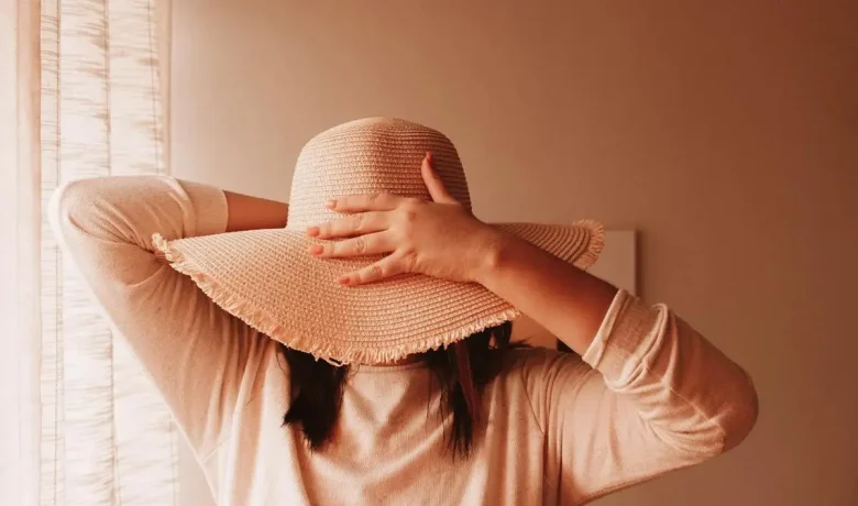 [QUIZ] Kamu Introvert Bertopeng Ekstrovert atau Sebaliknya?