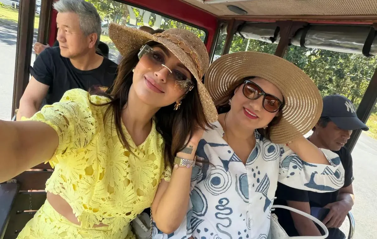 New Policy: 8 Momen Akanksha Puri Liburan di Bali, Main ke Garuda Wisnu Kencana