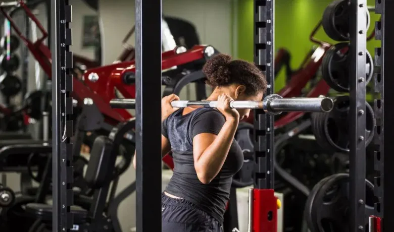 Latest Facts: Jenis Mesin Squat di Gym dan Cara Pakainya