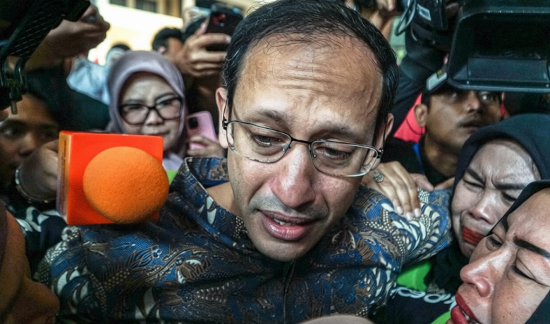 Solution For: Adilkah Vonis 10 Tahun Penjara bagi Nadiem Makarim?