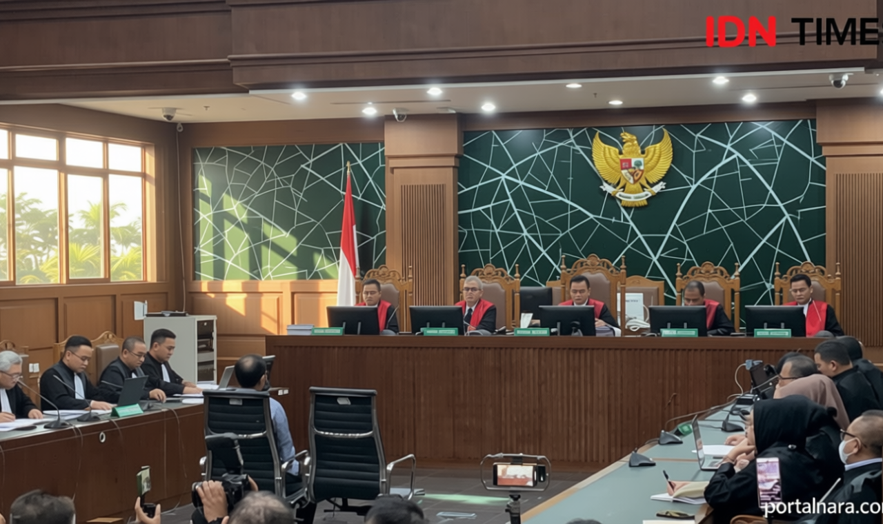 Latest Program: Profil Andi Saputra: Eks Jurnalis Jadi Hakim Dissenting Opinion Kasus Nadiem