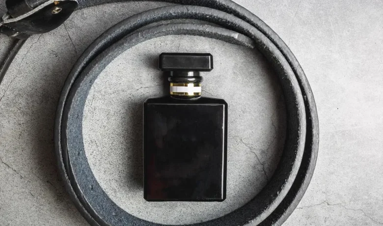 Visit Agenda: 5 Rekomendasi Parfum Pria Aroma Leather, Wanginya Maskulin dan Mewah!