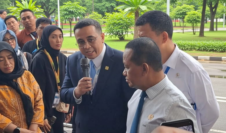 Pertamina Buka-bukaan Fraud Sopir Truk BBM Jadi Penyebab Antrean SPBU