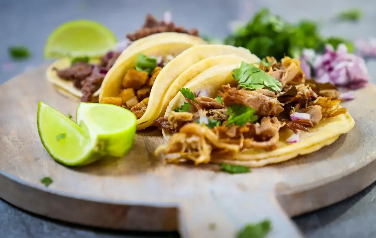 Topics Covered: Resep Taco Carnitas, Taco Isi Daging Babi Suwir Super Gurih