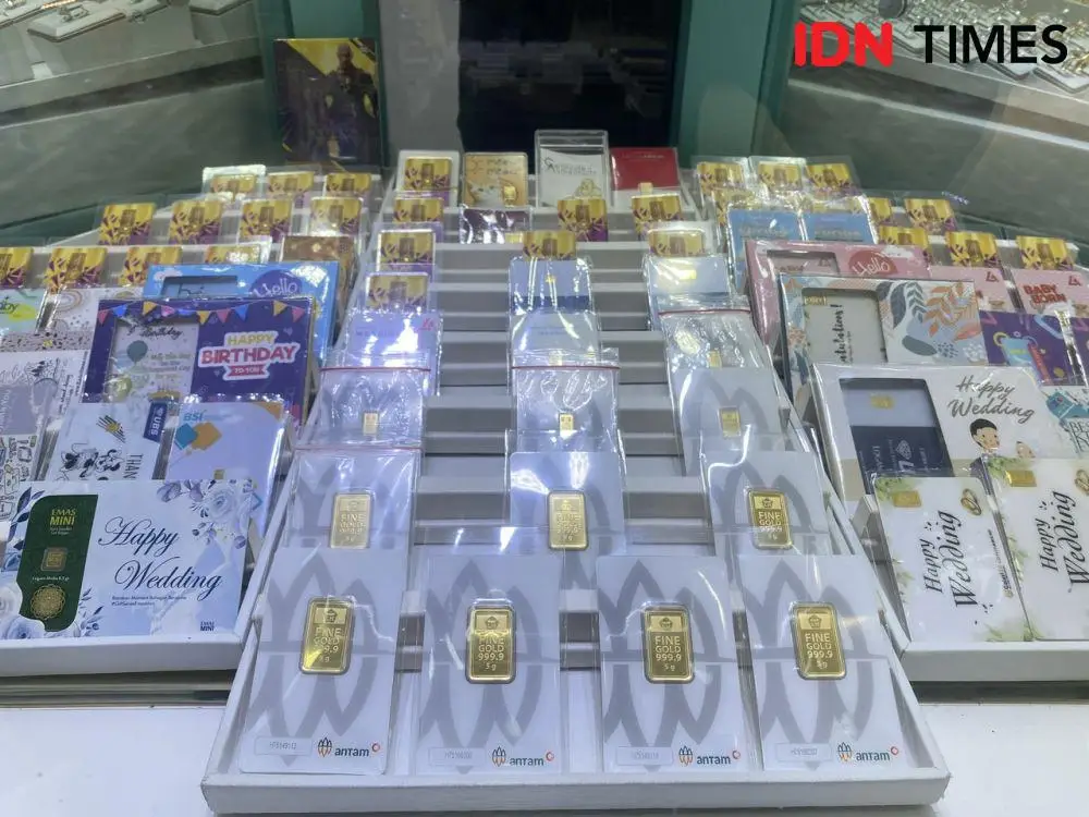 Harga Emas Antam Sepekan: Bertahan di Rp2,6 Jutaan