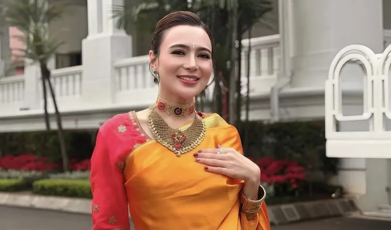 Historic Moment: 7 Potret Wika Salim Tampil saat Kunjungan PM India di Istana Negara