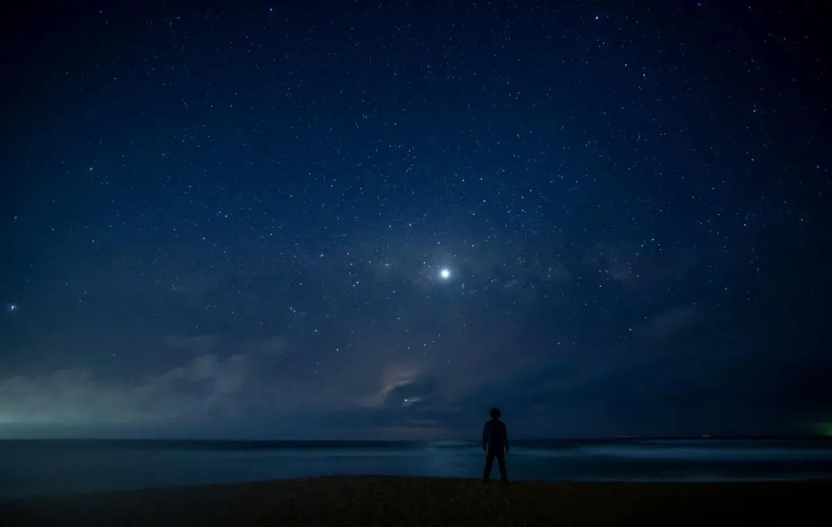 Kenapa Langit Malam Terlihat Berbeda pada Musim yang Berbeda?