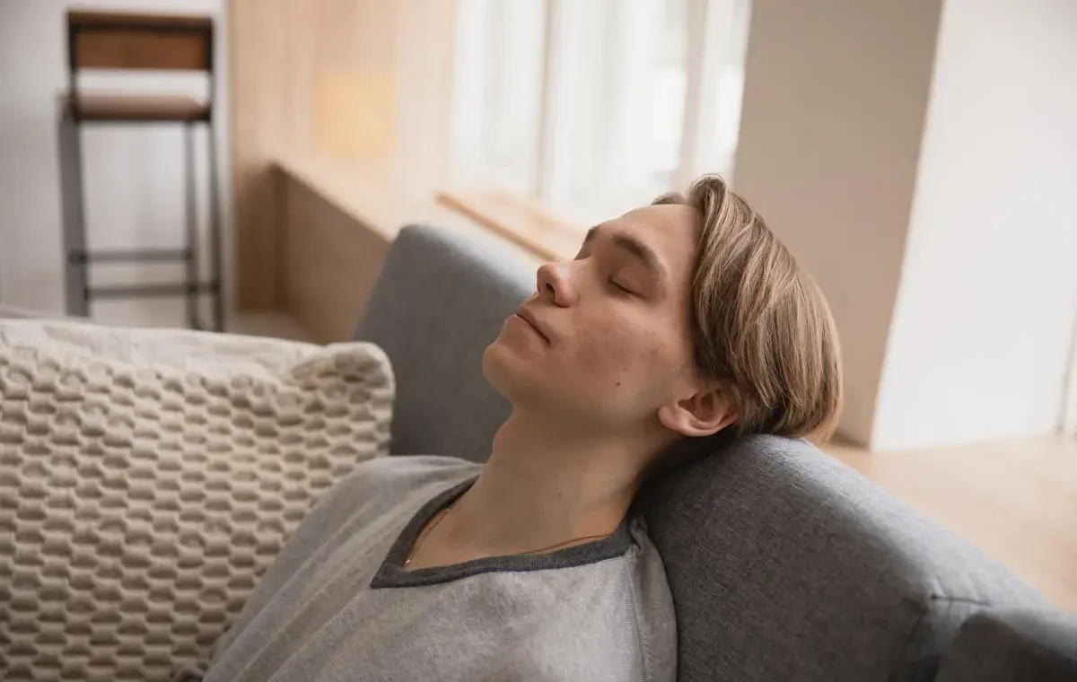 Solving Problems: 5 MBTI yang Paling Santai Menghadapi Tekanan Hidup, Chill Banget!