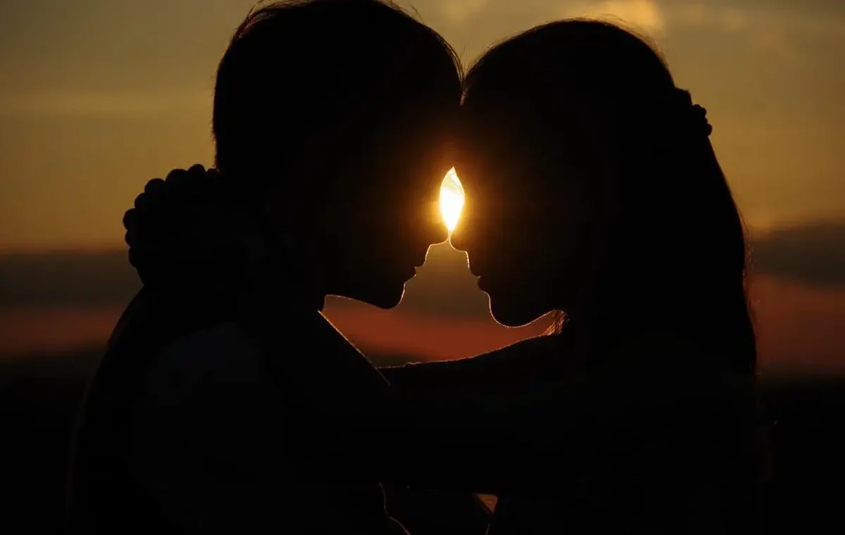 [QUIZ] Gak Ada Orang Secinta Itu Sama Kamu Selain Dia