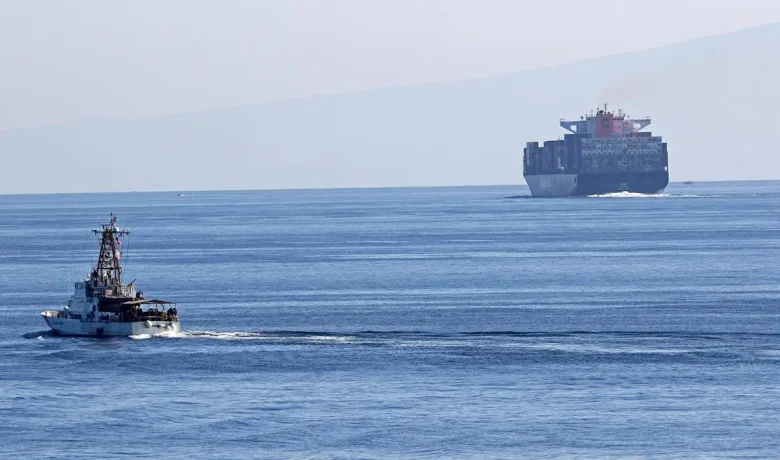 Langgar Kesepakatan – Iran Serang 2 Kapal Komersial di Selat Hormuz