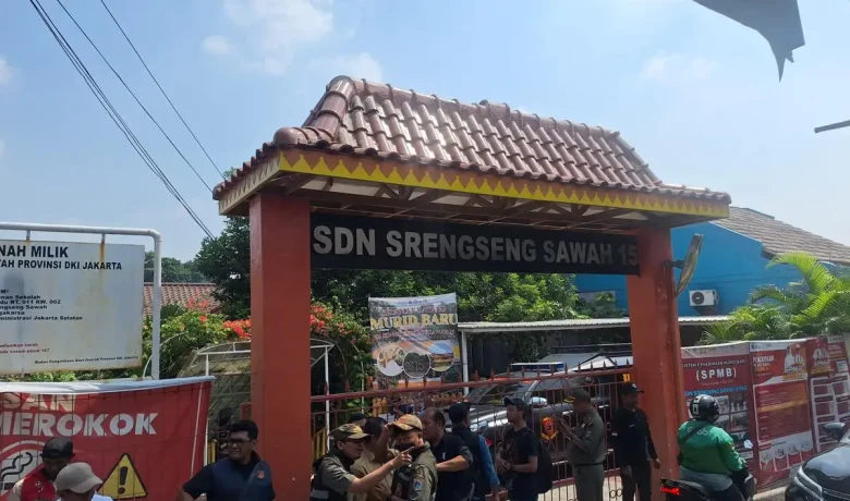 Important Visit: Ada Teror Bom, Siswa SDN Srengseng Sawah 15 Dipulangkan Demi Keamanan