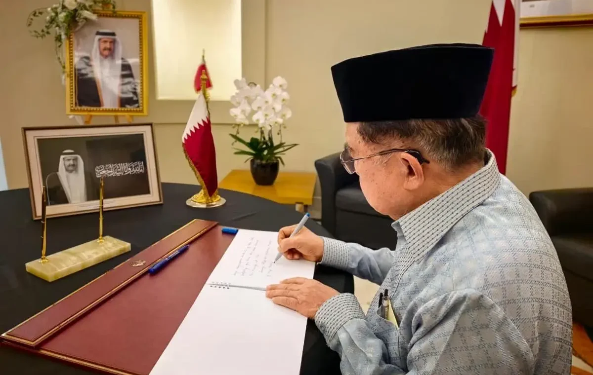 What Happened During: JK Datangi Kedutaan Qatar, Ucapkan Duka untuk Emir Sheikh Hamad