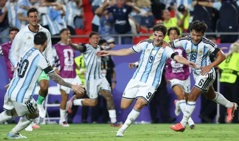 Solving Problems: Luka Masa Lalu Inggris vs Argentina dalam Bayang-bayang Perang Falkland