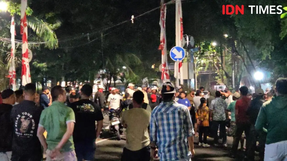 Satu Kompi Brimob dan TNI Masih Berjaga di Jalan Tambak