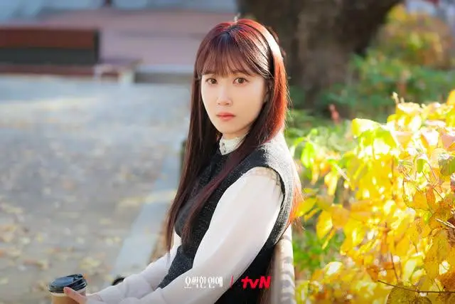 7 Momen Yeo Ri Setia Menemani Gang Uk di Spooky in Love