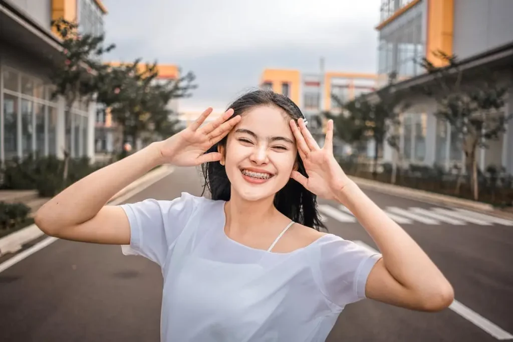 happy-54_8bdaebf0-a99a-4020-bd29-1465013f1352