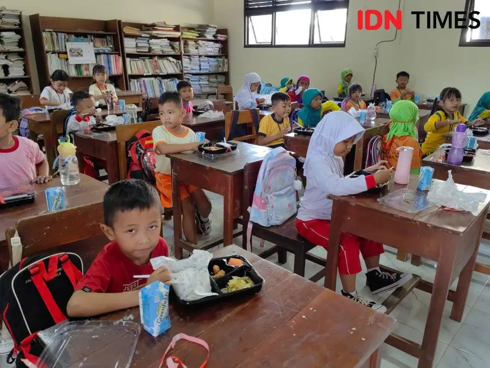 BPS: MBG, Gaji ke-13, dan Koperasi Merah Putih Topang Ekonomi Q2