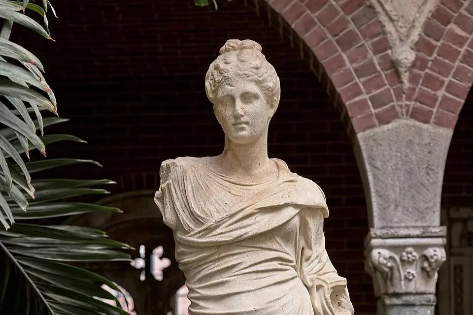 persephone_-_late_antiquity_40a94bcd-355d-4de6-a987-90c87bb9f242